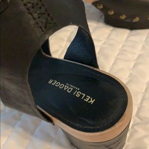 Kelsi Dagger Shoes - Kelsi Dagger Farris Platform Sandals size 11 Kelsi Dagger Shoes - Kelsi Dagger Farris Platform Sandals size 11